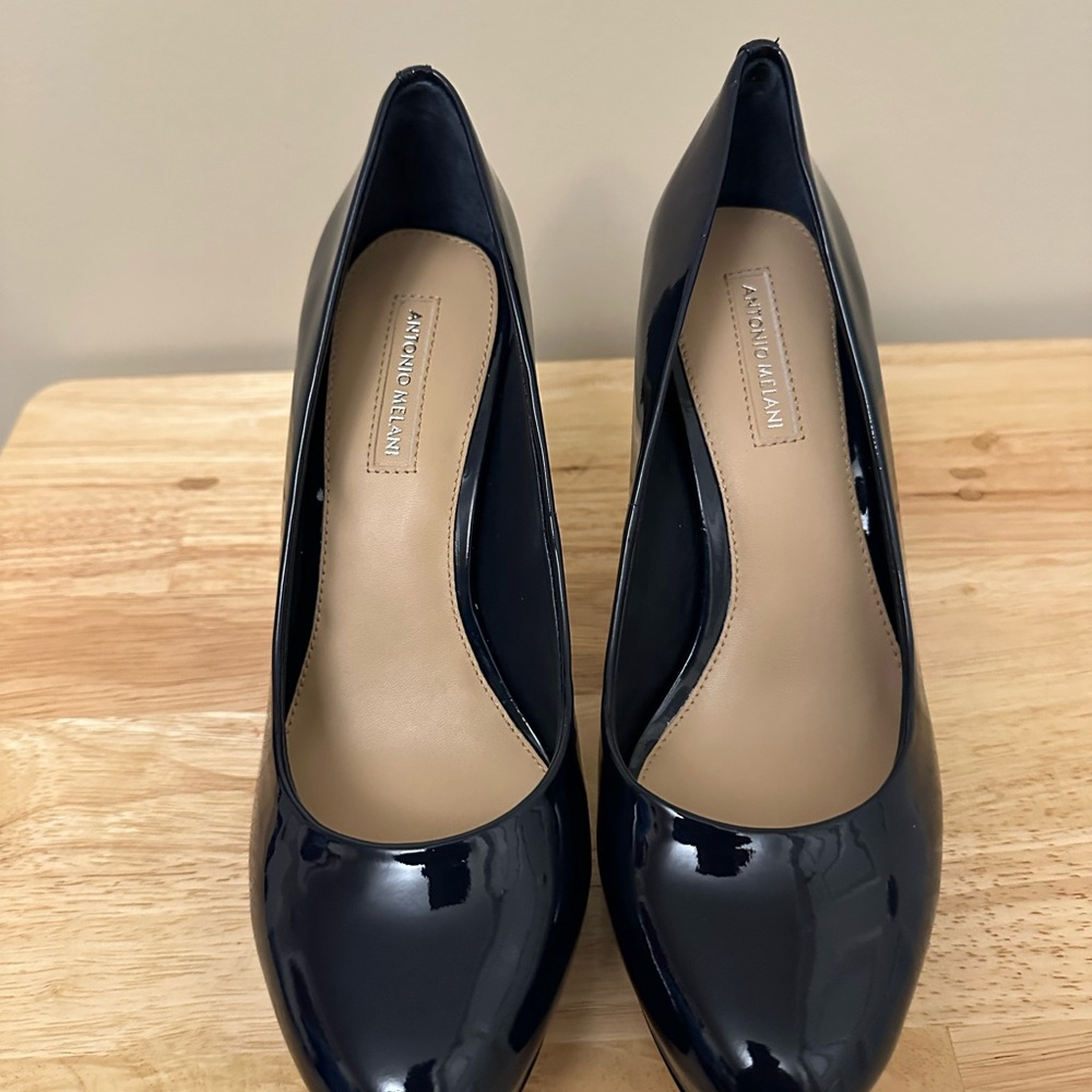 ANTONIO MELANI Navy Blue Patten Leather Heels